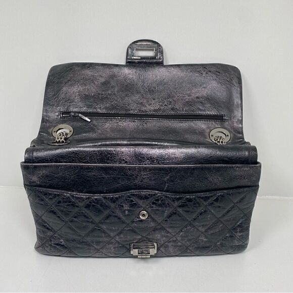 Chanel reissue 2.55 Flag Bag Quilted Glazed Calf Skin Silver Jumbo - Picture 9 of 12